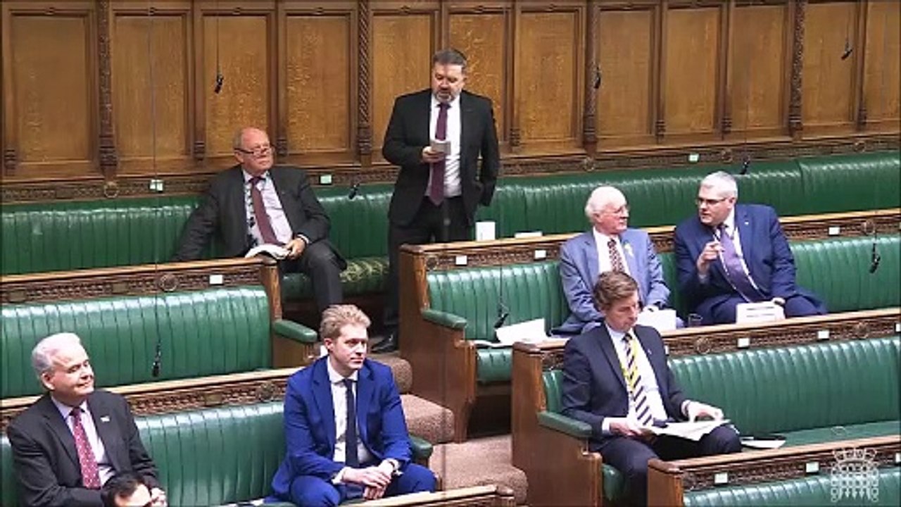 Swann wants Anglo-Irish naval cooperation to counter ‘potential underwater threats’ from Russian vessels