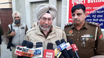 ਜੀਰਾ ਪੁਲਿਸ ਵੱਲੋਂ ਇਕ ਕਰੋੜਦੋ ਲੱਖ90 ਹਜ ਰੁਪਏ ਦੀ ਪ੍ਰੋਪਰਟੀ ਕੀਤੀ ਫਰੀਜ   ਦੋਨਾਂ ਭਰਾਵਾਂ ਤੇ 8-8 9-9 ਪਰਚੇ ਹਨ ਦਰਜ  ਲੰਬੇ ਸਮੇਂ ਤੋਂ ਕਰ ਰਹੇ ਨਸ਼ੇ ਦੀ ਤਸਕਰੀ ਤਸਕਰੀ ਕਰਕੇ ਬਣਾਈ ਹੈ ਜਾਇਦਾਦ