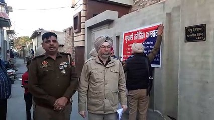 ਜੀਰਾ ਪੁਲਿਸ ਵੱਲੋਂ ਇਕ ਕਰੋੜਦੋ ਲੱਖ90 ਹਜ ਰੁਪਏ ਦੀ ਪ੍ਰੋਪਰਟੀ ਕੀਤੀ ਫਰੀਜ   ਦੋਨਾਂ ਭਰਾਵਾਂ ਤੇ 8-8 9-9 ਪਰਚੇ ਹਨ ਦਰਜ  ਲੰਬੇ ਸਮੇਂ ਤੋਂ ਕਰ ਰਹੇ ਨਸ਼ੇ ਦੀ ਤਸਕਰੀ ਤਸਕਰੀ ਕਰਕੇ ਬਣਾਈ ਹੈ ਜਾਇਦਾਦ