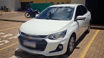 GPOM recupera carro com alerta de furto no Cancelli e homem é detido
