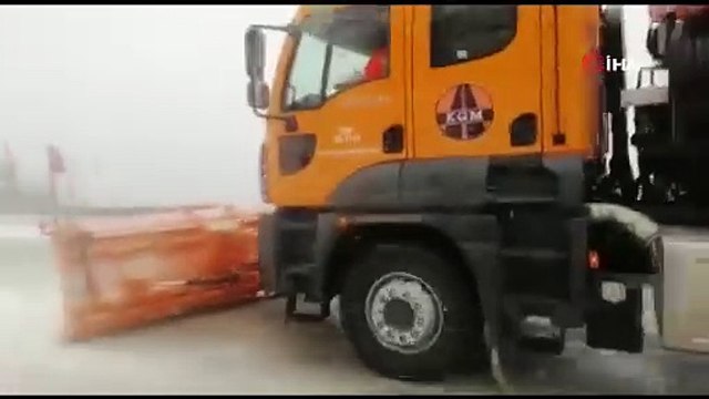 Akseki-Seydişehir karayolu yoğun kar nedeniyle tır geçişine kapatıldı