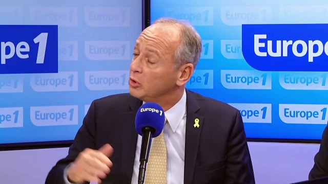 Cyril Hanouna - Des militants pro-immigration invitent les passagers des avions à s’opposer aux expulsions des OQTF : «ces gens sont un danger pour la France», estime Cyril Hanouna