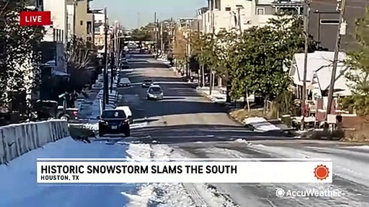 Houston highways covered in slippery snow and ice