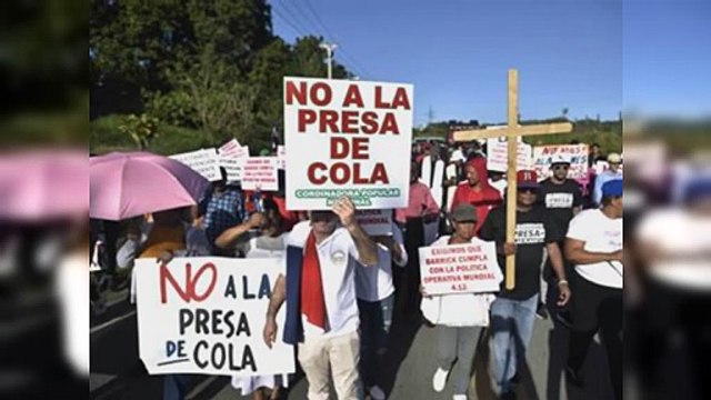 Marchas por la construcción de una presa de Barrick Pueblo Viejo