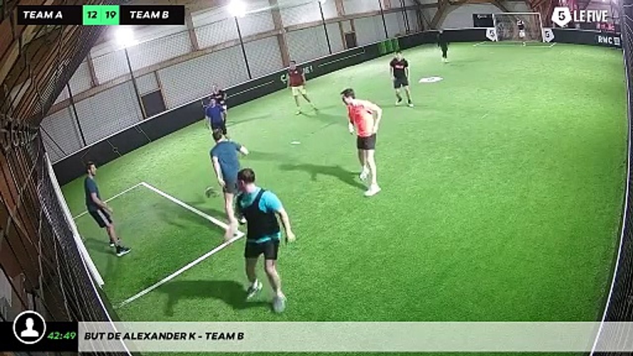 But de Alexander K - Team B