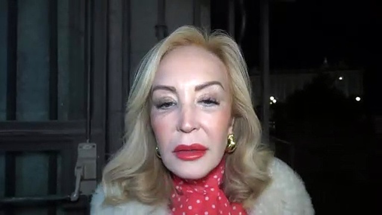 Carmen Lomana ataca sin piedad al novio de Ágatha Ruiz de la Prada: “No dice más que tonterías”