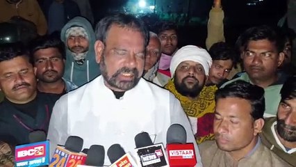 Ndps झूठा प्रकरण दर्ज करने ग्रामीणो ने पुलिस को बनाया बंधक रात में आंसू गैस के गोले छोड़कर भागे तो हुआ पत्थराव