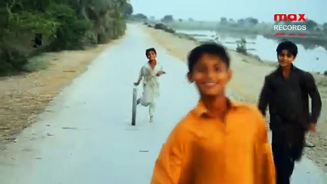 Kids Playing With Wheels Traditionally 🎡 - Village Life - Sindh - Pakistan - Sindhi Villages | Larkana Sindh Pakistan max RECORDS Follow