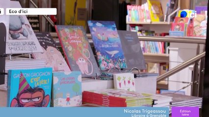 "Grâce au pass culture, beaucoup de jeunes ont poussé la porte de la librairie" se félicite un libraire grenoblois