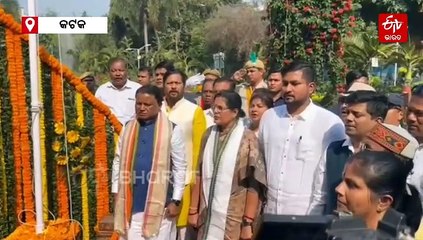 ନେତାଜୀଙ୍କୁ ମନେ ପକାଇଲେ ମୁଖ୍ୟମନ୍ତ୍ରୀ, କହିଲେ ଇତିହାସ ଦେଇନି ଉଚିତ୍‌ ସମ୍ମାନ