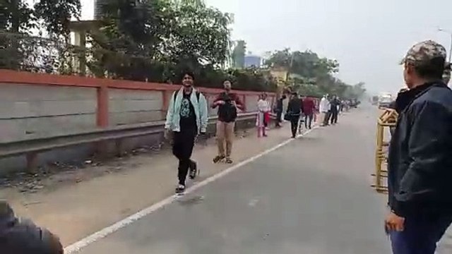 বালি ব্রিজে যাত্রী হয়রানি, চলবে আরও তিনদিন।