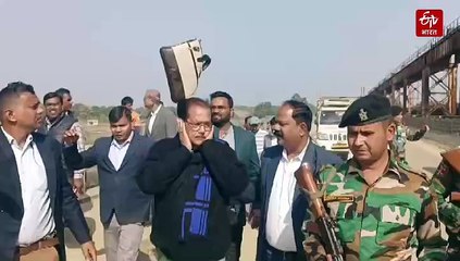 वित्त मंत्री के कार्यक्रम पर मधुमक्खियों का हमला, कई अधिकारी और पत्रकार जख्मी