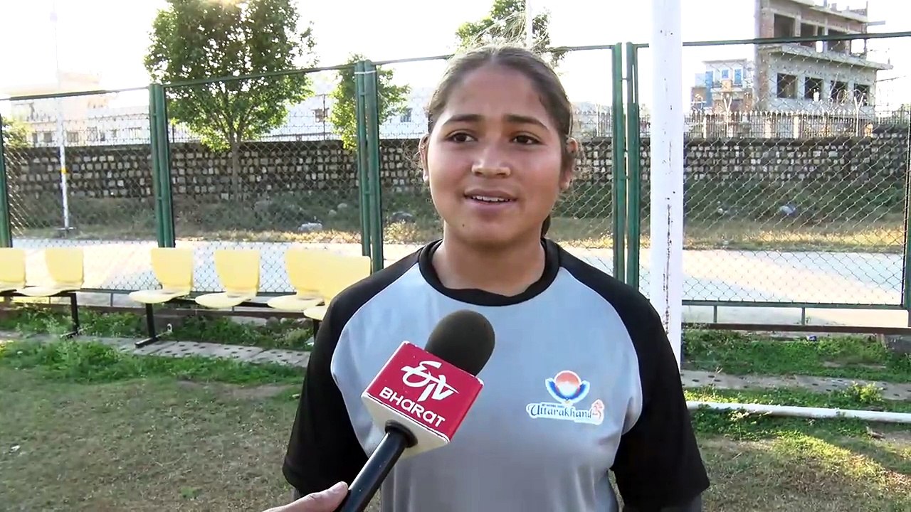 स्पेशल स्टोरी - पहली बार राष्ट्रीय खेलों में प्रतिभाग करेगी महिला रग्बी टीम, अलग- अलग चुनौतियों से लड़कर टीम में शामिल हुई महिला खिलाड़ी।