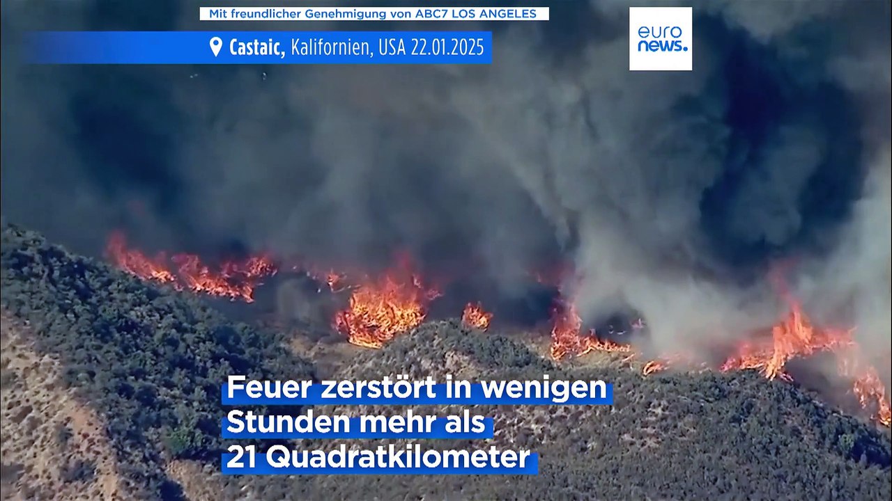 Schnell ausbreitendes Hughes-Feuer bricht nördlich von Los Angeles aus