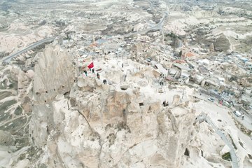 Dünyanın en büyük doğal gökdeleni! Vadiler en iyi buradan izleniyor
