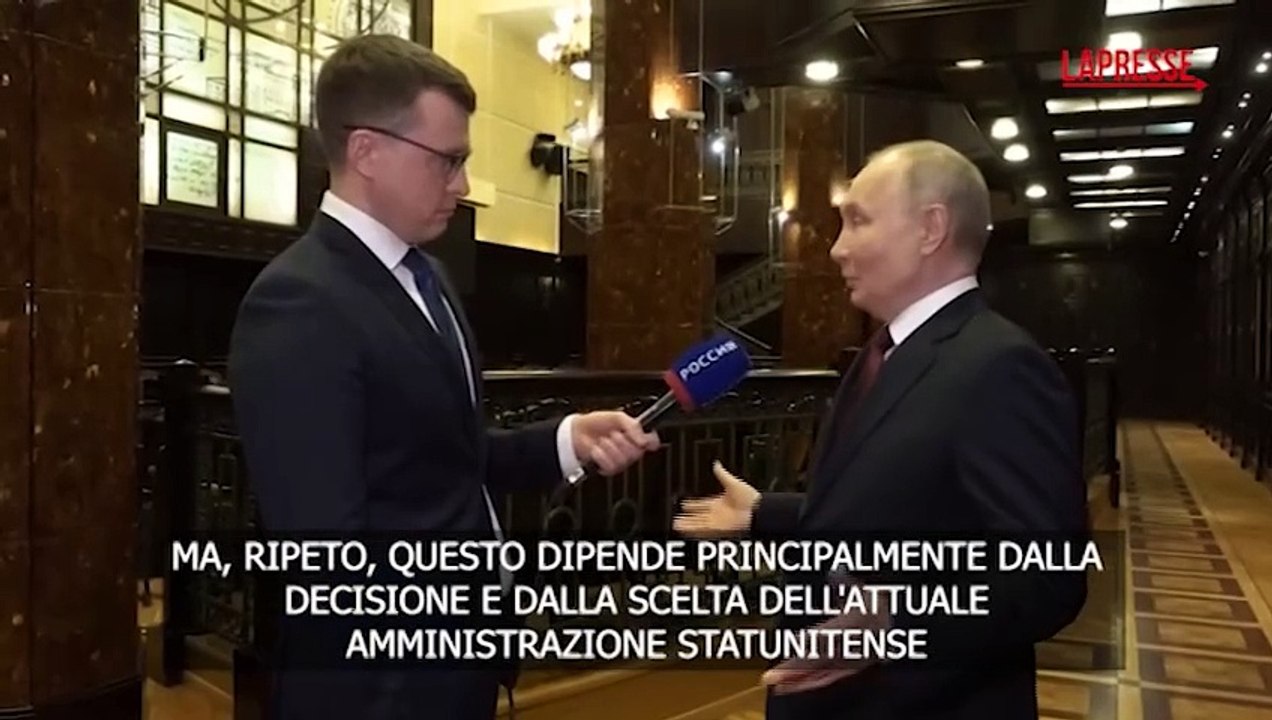 Russia, Vladimir Putin: "Pronto ai colloqui con Donald Trump"
