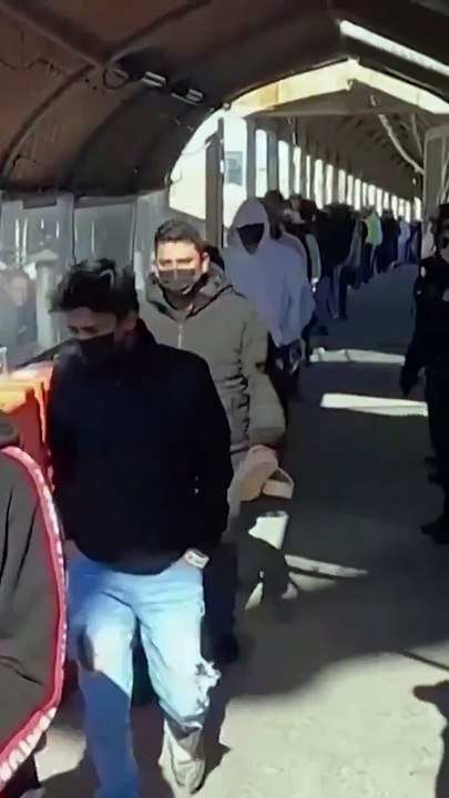 🚨BREAKING: Deported criminal aliens return to Mexico and are now warning others against coming to the U.S.  HUNDREDS have already been removed and the number of attempted crossings is dropping RAPIDLY.   The Trump effect 🔥