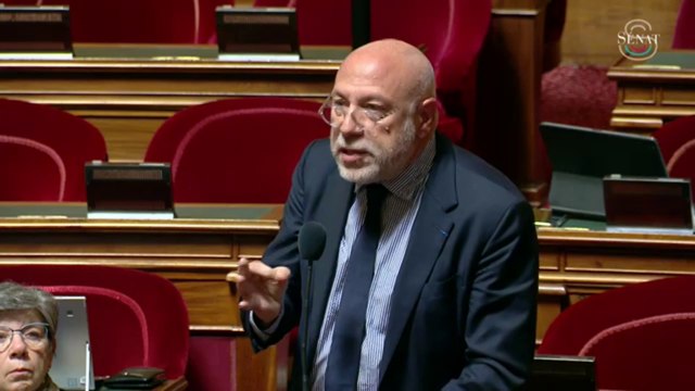 Le Sénat rejette le rétablissement des 4 000 postes d’enseignants promis par François Bayrou