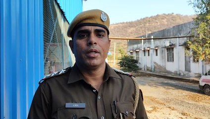 नीमराणा प्राइवेट स्कूल की गिरी दीवार , 5 साल के बच्चे की मौत