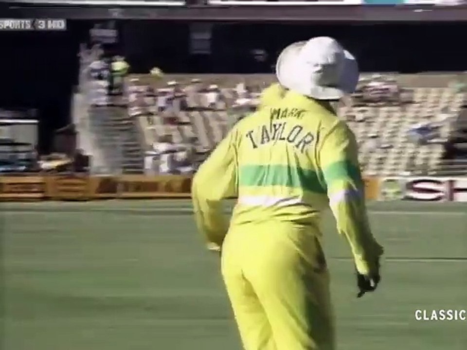 1989-90 Benson and Hedges | Australia vs Pakist...