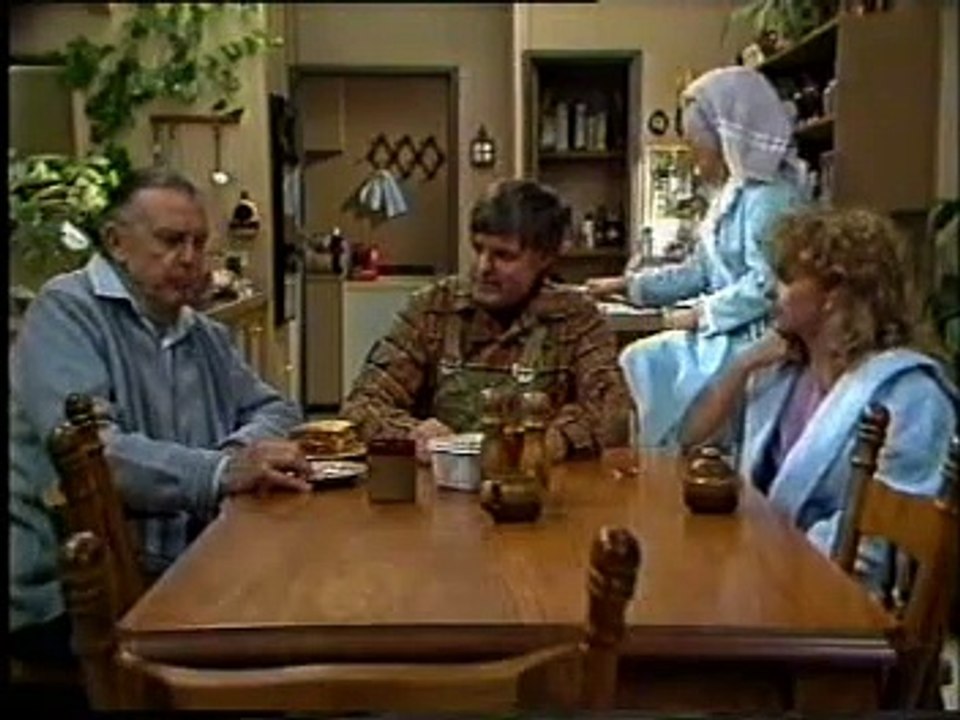 Neighbours deutsch - 330 - Eine ungewöhnliche Barfrau (29.08)