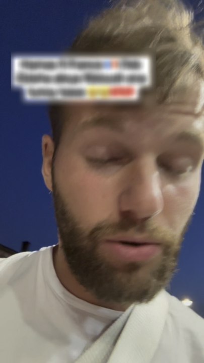 Ce Français vivant en Tunisie depuis plusieurs années parle un darija presque parfait ! Ses pranks et micros-trottoirs font le tour du pays, au point d’intriguer la télévision tunisienne !