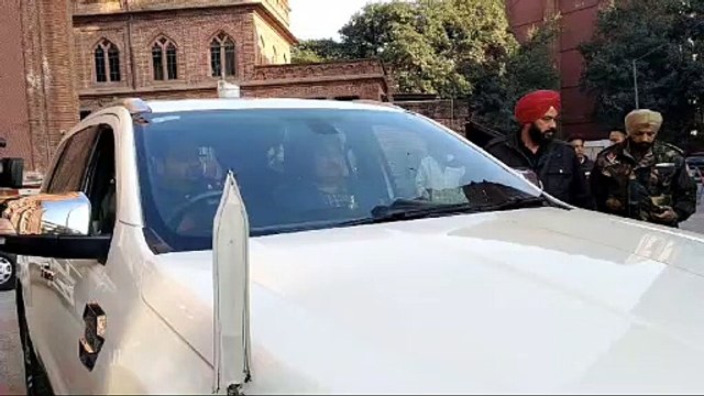 ਅੱਜ ਅੰਮ੍ਰਿਤਸਰ ਦੀ ਸਮੁੱਚੀ ਕਾਂਗਰਸ ਲੀਡਰਸ਼ਿਪ ਨੇ ਅੰਮ੍ਰਿਤਸਰ ਦੇ ਪੁਲਿਸ ਕਮਿਸ਼ਨਰ ਗੁਰਪ੍ਰੀਤ ਸਿੰਘ ਭੁੱਲਰ ਦੇ ਨਾਲ ਕੀਤੀ ਮੁਲਾਕਾਤ।