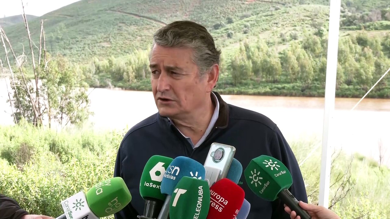 La Junta pide "paciencia" a los desalojados en Almonaster (Huelva) por la grieta en el embalse