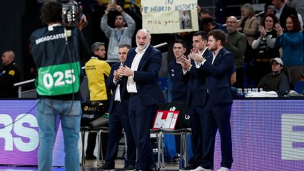 La ovación del Movistar Arena a Pablo Laso en su segundo regreso