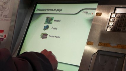 Caen los descuentos al transporte público y la revalorización de las pensiones