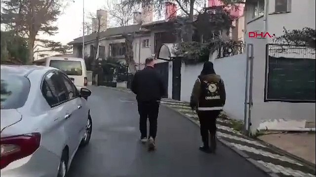 Menajer Ayşe Barım gözaltına alındı