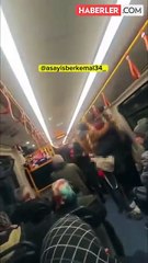 Birbiriyle yakınlaşan gençler bir kadın tarafından uyarılınca ortalık karıştı