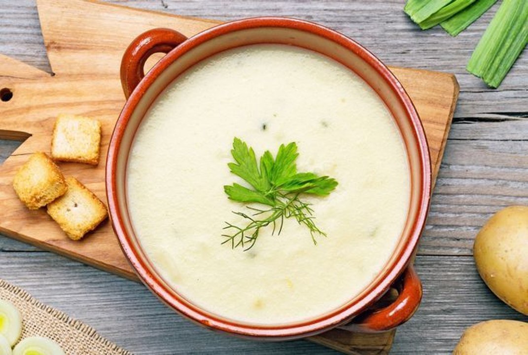 Recette d’hiver : le potage parmentier de Laurent Mariotte, pour changer de la classique soupe de potimarron