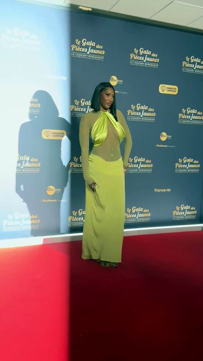 Aya Nakamura au photocall du "Gala des pièces jaunes, le concert évenement" à La Défense Arena à Nanterre le 23 janvier 2025. Le gala des Pièces Jaunes 2025 sera diffusé le 28 janvier, sur France 2 et sur la plateforme France.Tv.© Bestimage