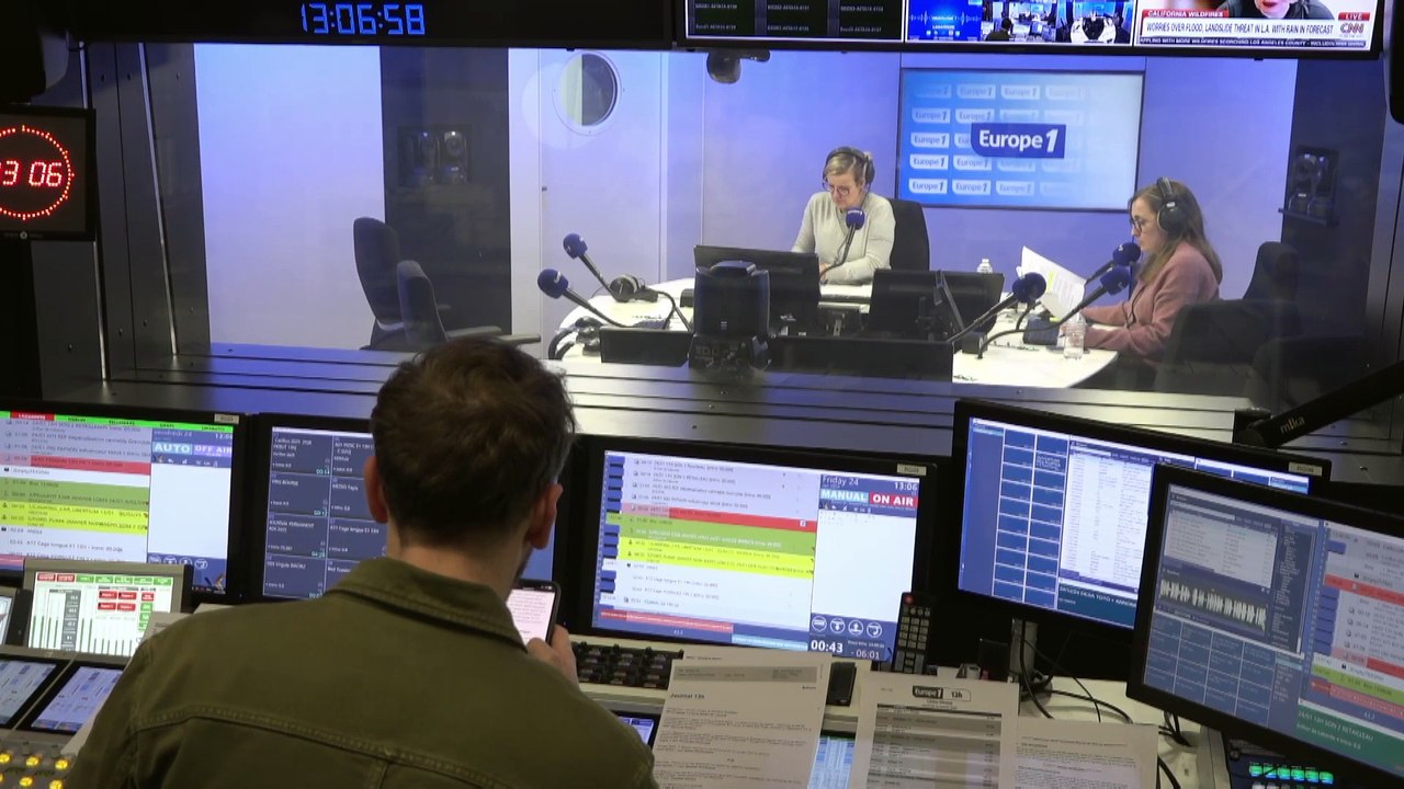 Budget 2025 : François Bayrou cherche à convaincre le PS de ne pas voter la censure