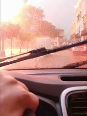 Rayo en el corazón de Salta: estruendo y susto en plena Plaza 9 de Julio