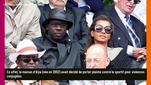 10 000 euros par jour... : Karine Le Marchand parle de sa vie passée avec un ex-footballeur