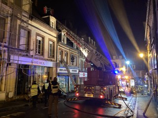 Incendie dans le centre-ville de L'Aigle