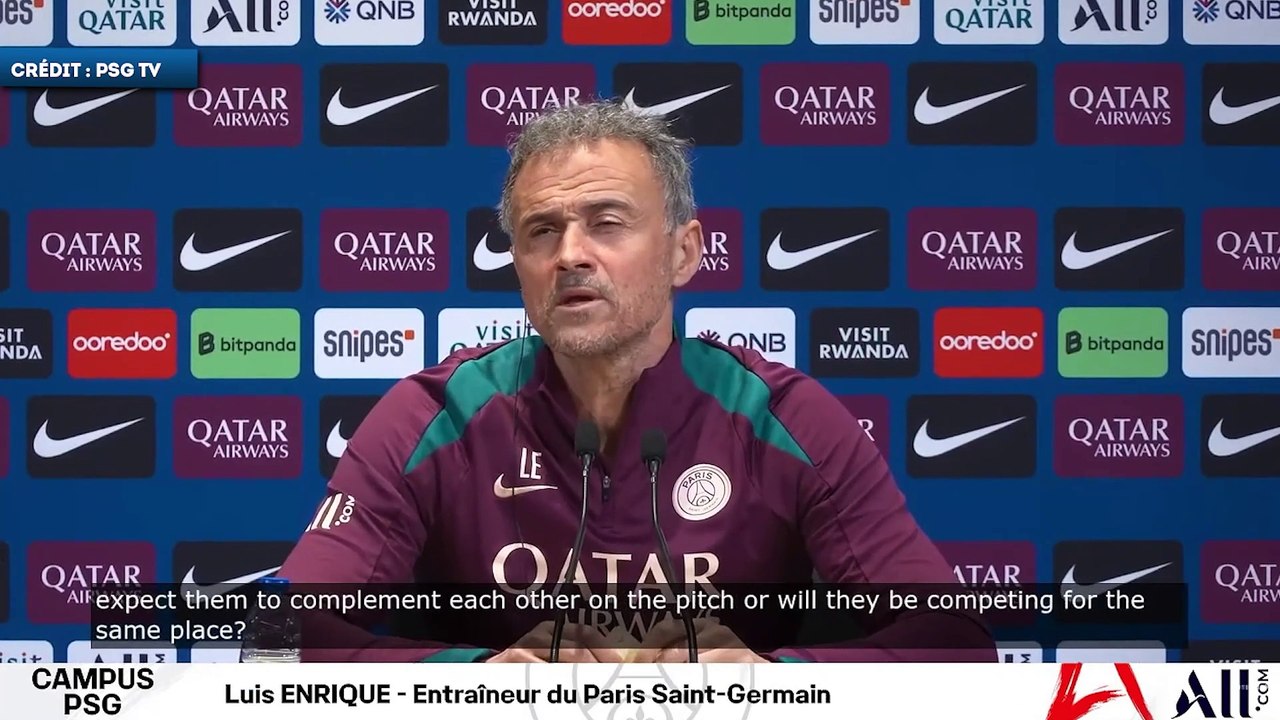 Luis Enrique prévient Khvicha Kvaratskhelia et la concurrence au PSG