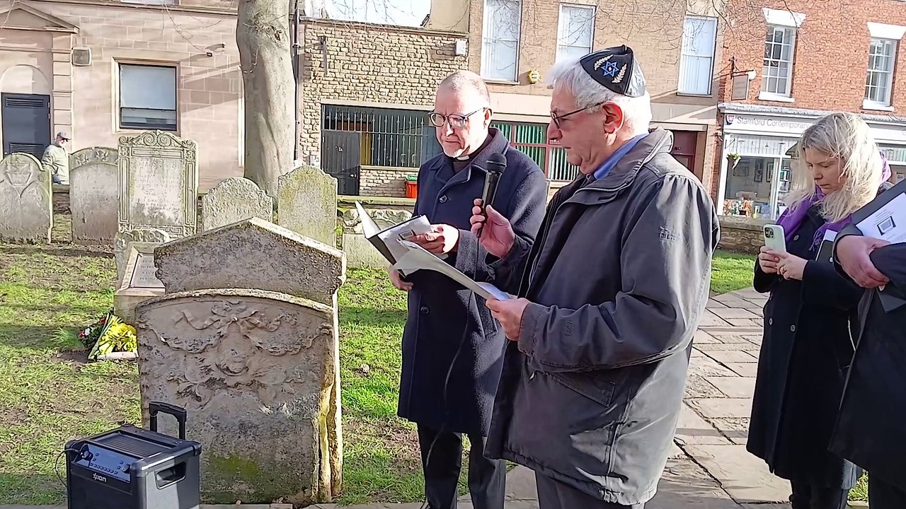Holocaust Memorial Day in Stamford - Prayers