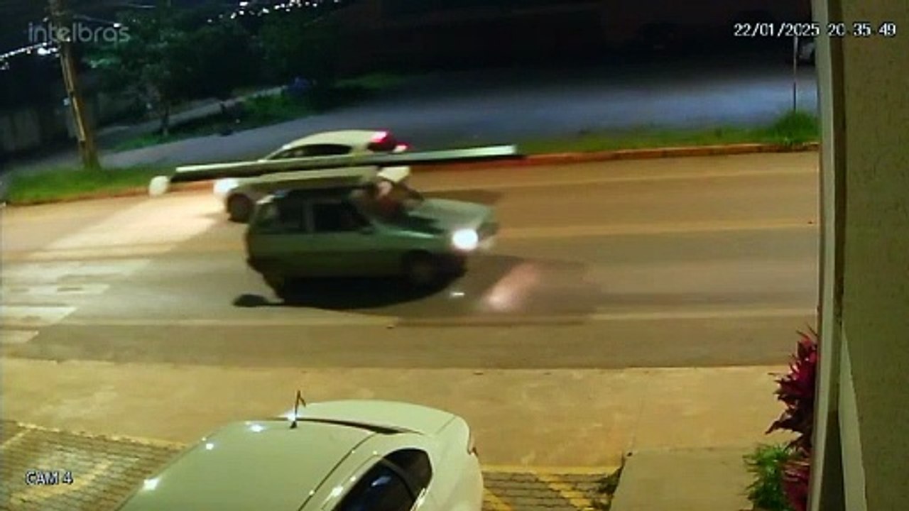 Câmera mostra ação da polícia em prisão de assaltantes de motoristas de aplicativo