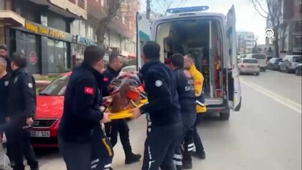 Eskişehir'de merdiven boşluğuna düşen kişi yaralandı