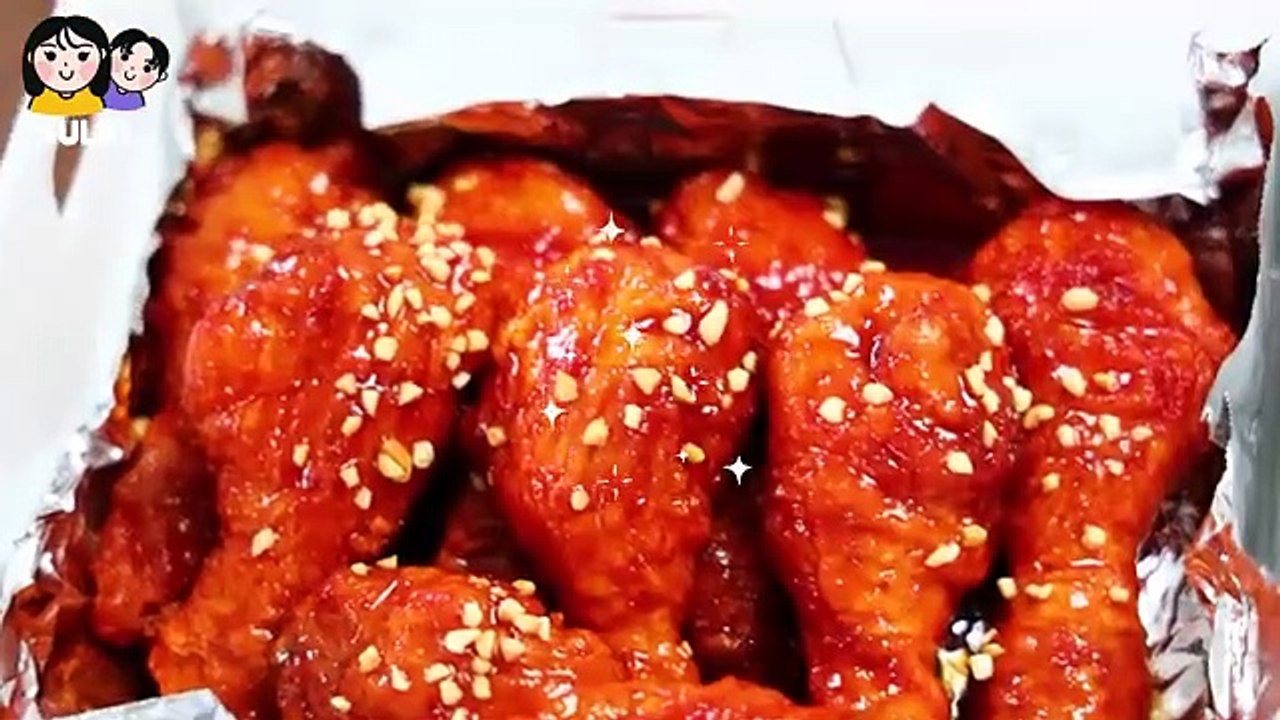 ASMR MUKBANG| Fire spicy Ramyun, Cheetos Sweet potatoes Cheese Rings, Seasoned Chicken, Fried Squid.