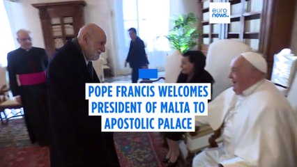 Pope receives Tecar therapy device from Maltese President