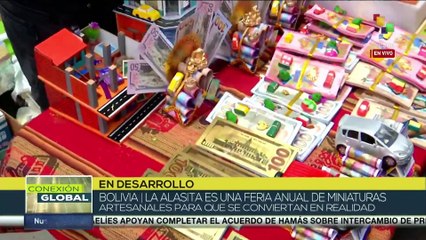 Inician celebraciones por el Día de la Alasita en Bolivia