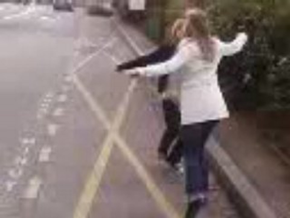 Marine et Adeline qui font les folles ^^