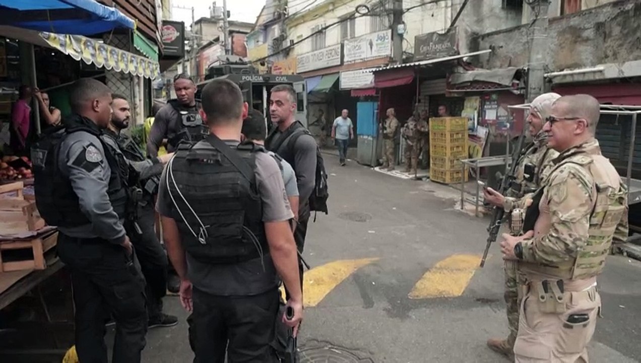 Polícias realizam megaoperação contra criminosos em favelas do Rio