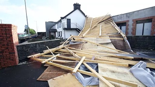 Eowyn deixa quase um milhão de casas sem energia na Irlanda e Escócia