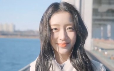 STAYC Sumin Cover Lagu Lantas Juicy Luicy