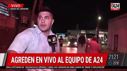 A24.com - 🔴 AGREDEN AL EQUIPO DE A24 EN LOMAS DEL MIRADOR   Un policía mató a un delincuente qu